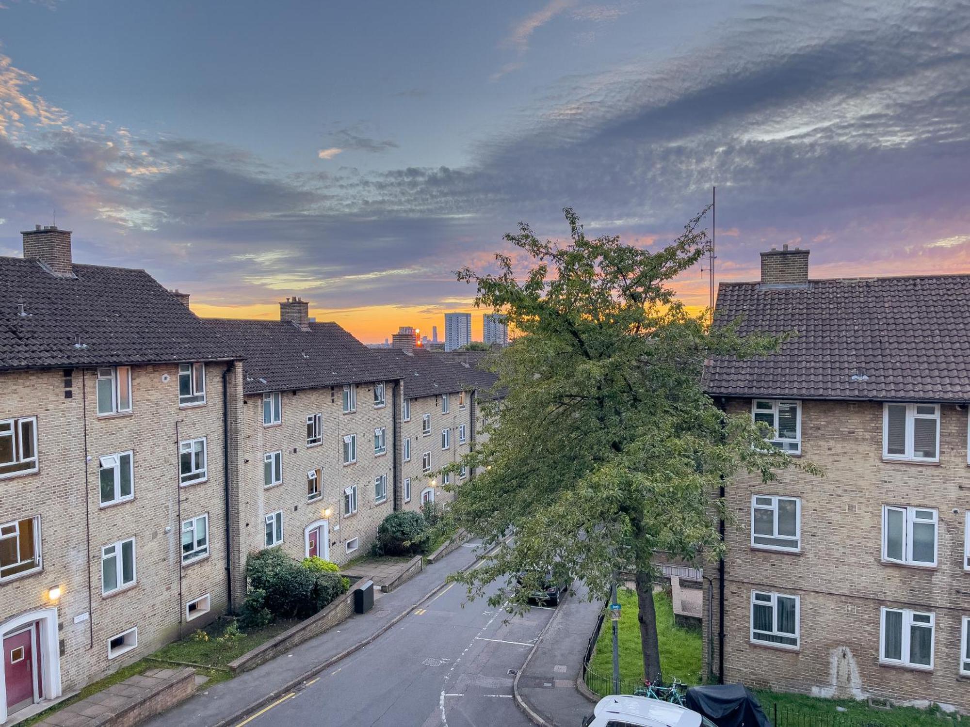 Beautiful 3-Bed Apartment At Swiss Cottage Londres Extérieur photo
